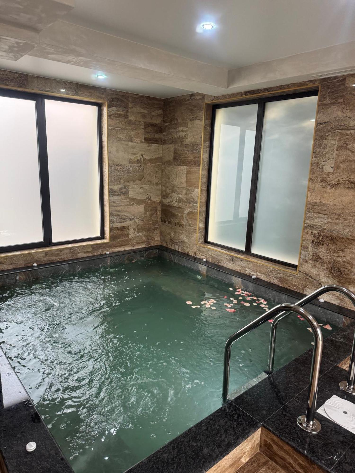 Alex Village Shkorpilovtsi Ngoại thất bức ảnh