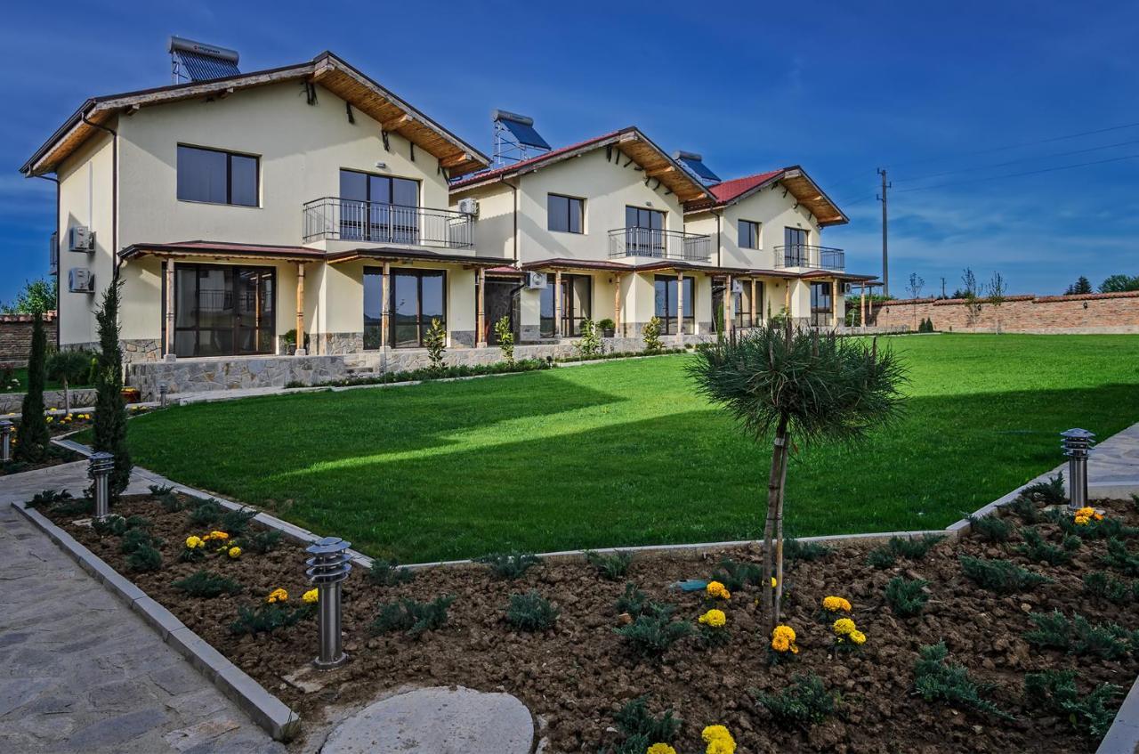 Alex Village Shkorpilovtsi Ngoại thất bức ảnh